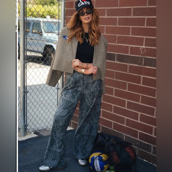 Dressed in LALA Pants - Dressed in Lala Big Cat Pinstripe Trouser Pants Size 3X NEW with tags